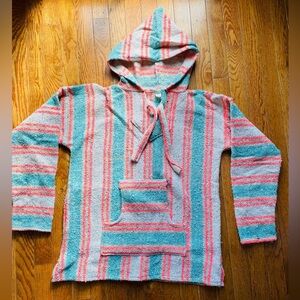 Women’s Macys Baja Hoodie Pullover Size M